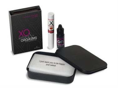 XO Kisses &amp; Orgasms Pleasure Kit